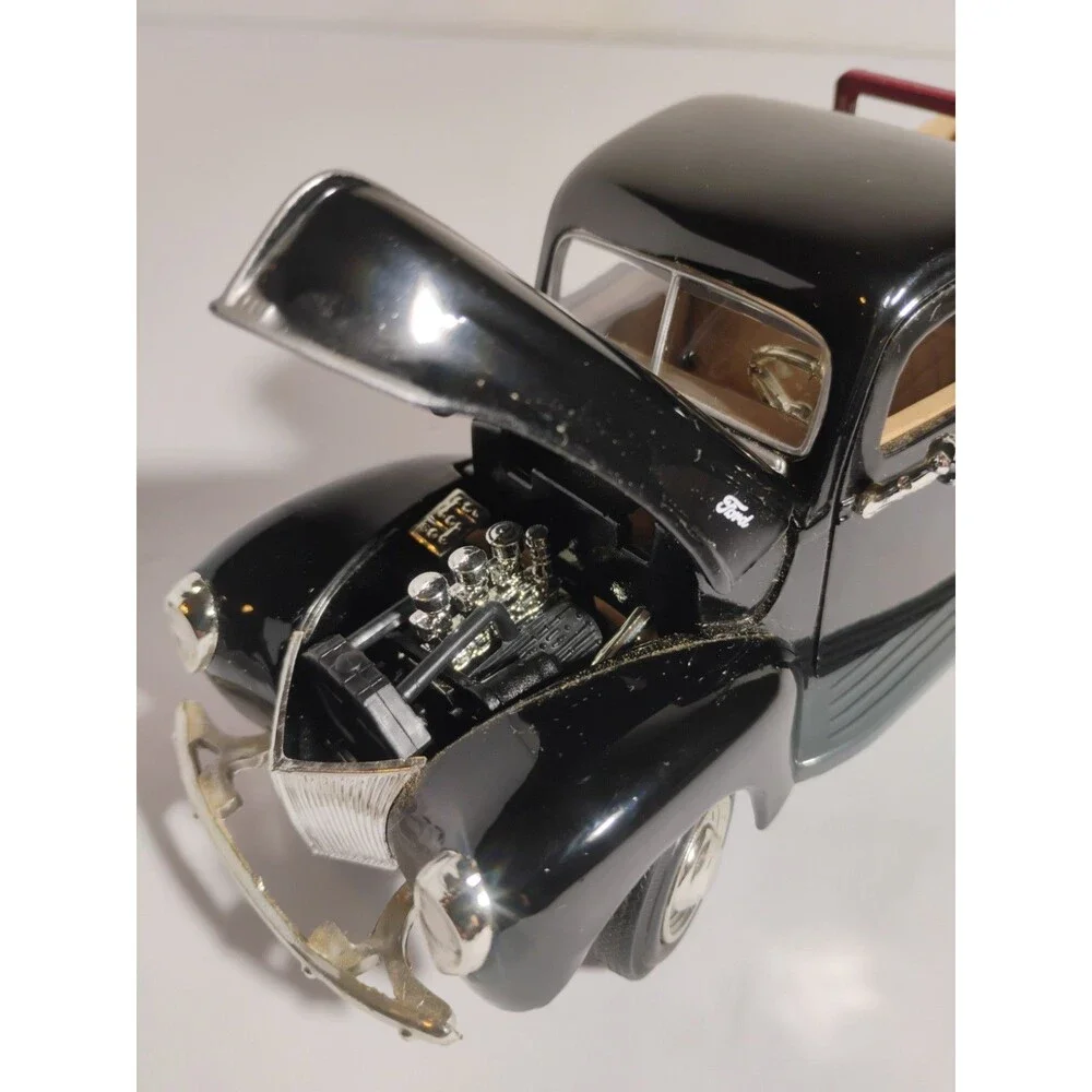 1/24 MOTORMAX 1940 FORD TOW TRUCK BLACK Silver Wheels